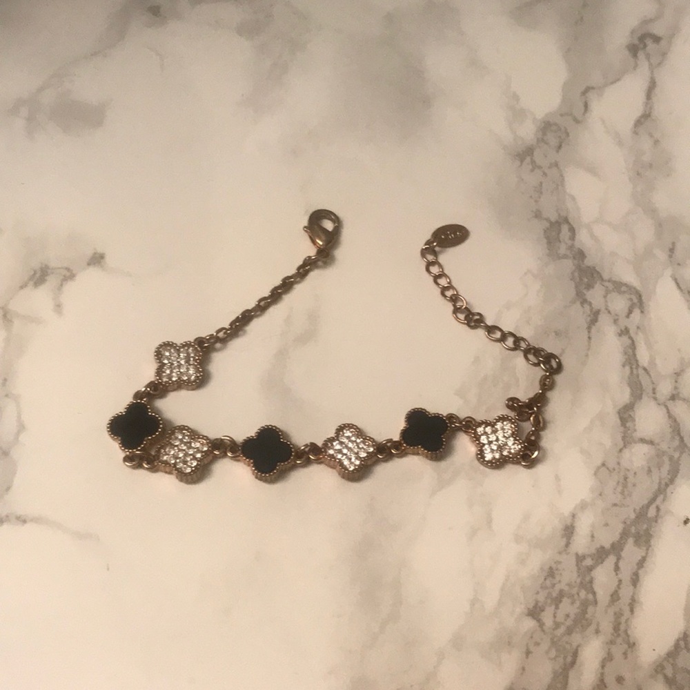 no brand bracelet - Picture 2 of 3